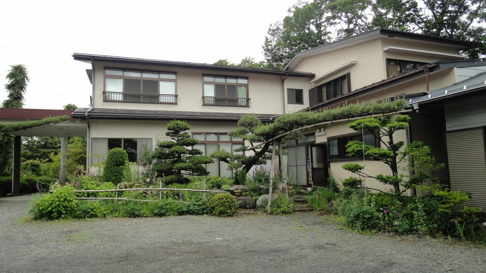 Yamanouchi Guest House Яманакако Экстерьер фото